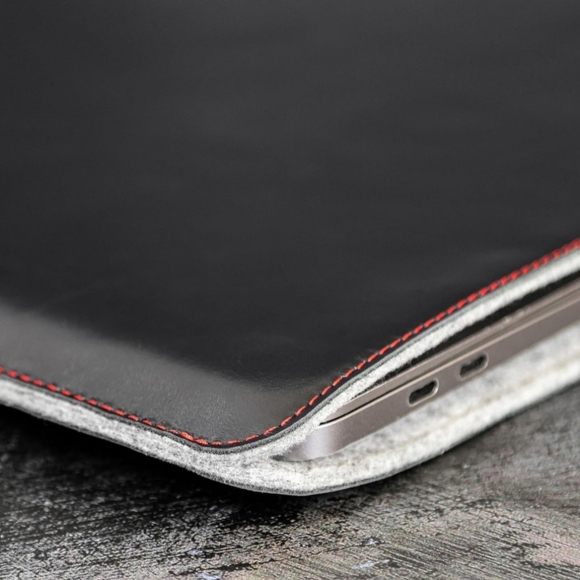 CaseMade Real Leather Laptop Sleeve - Picture 5 of 8